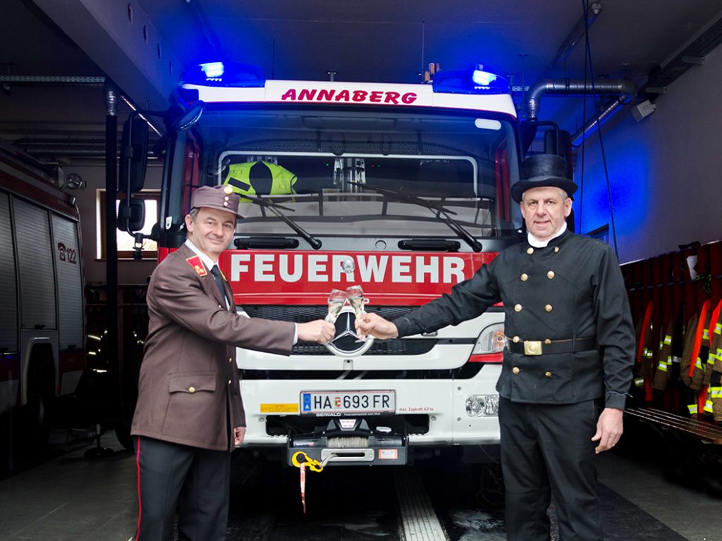 Glücksbringer Besuchte Feuerwehr | Freiwillige Feuerwehr Annaberg-Lungötz